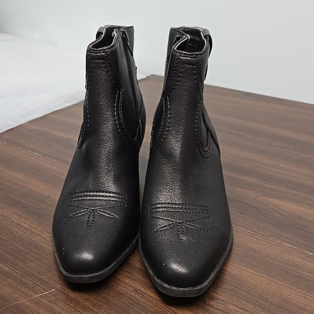 Dolce Vita Black Pueblo Western Faux Leather Ankle Boots